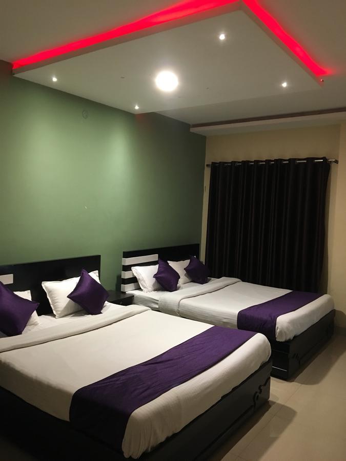 Hotel Time Palace Ooty Exterior foto
